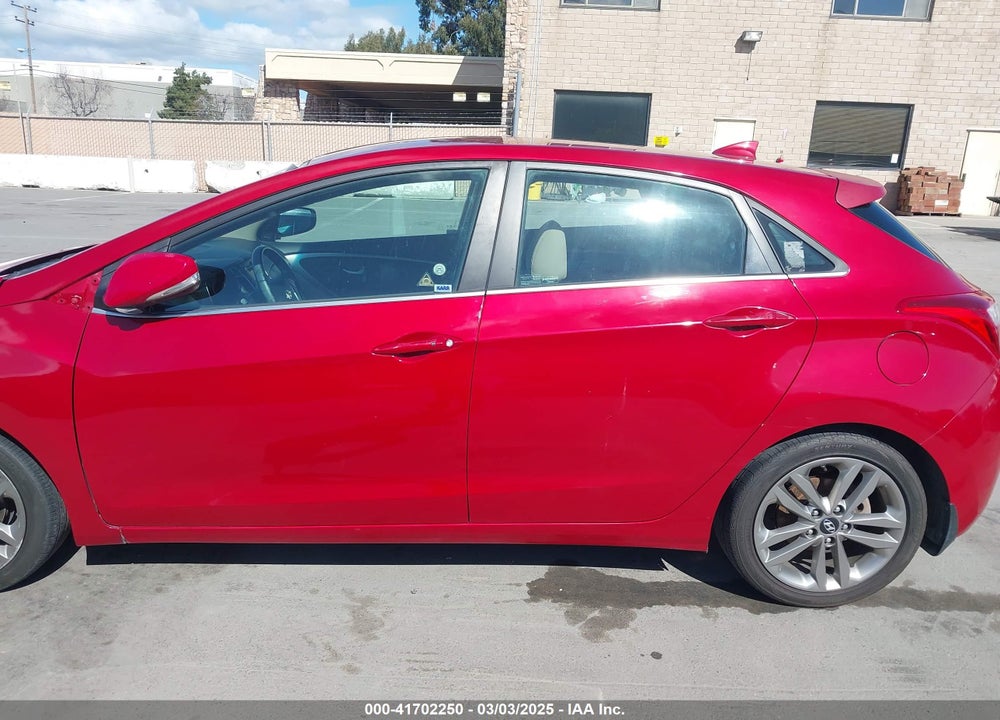 2016 HYUNDAI ELANTRA GT VIN: KMHD35LH6GU322115