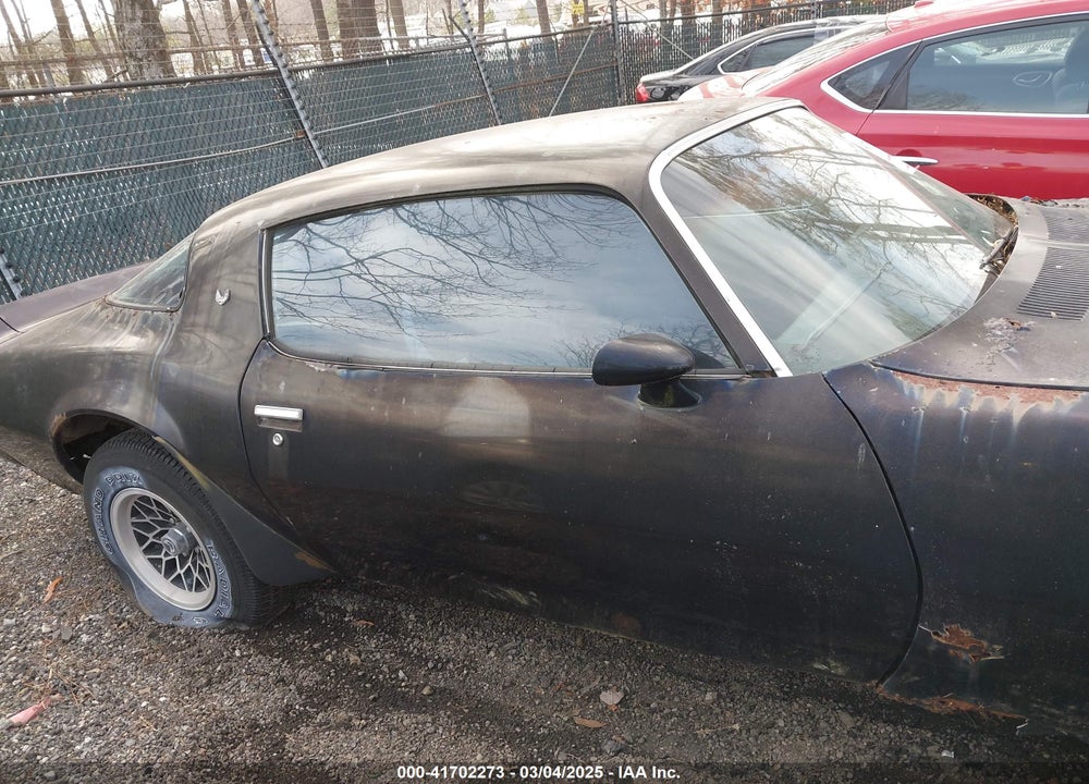 1976 PONTIAC TRANS AM VIN: 2W87Z6N590555