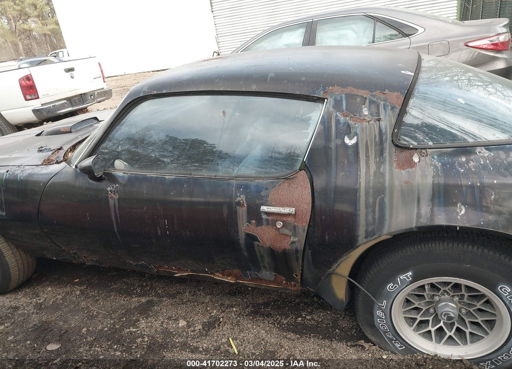 1976 PONTIAC TRANS AM VIN: 2W87Z6N590555