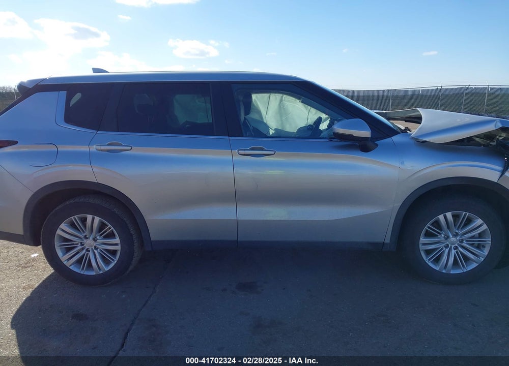 2023 MITSUBISHI OUTLANDER ES 2.5 S-AWC VIN: JA4J4TA89PZ027972