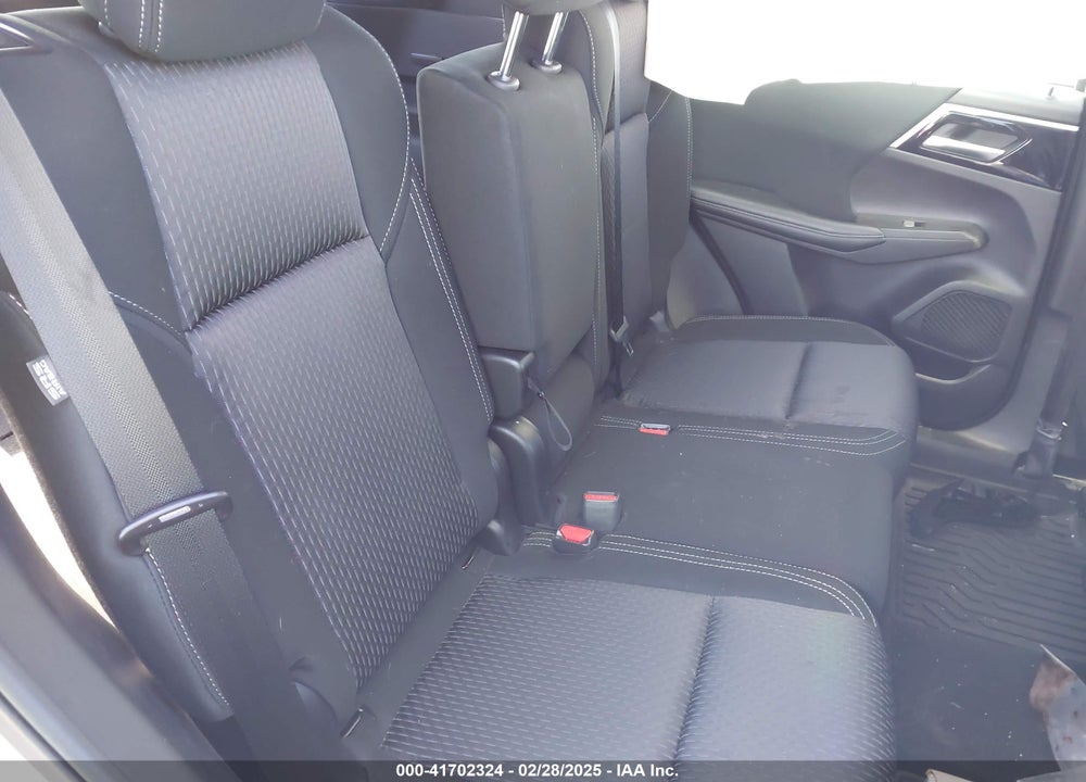 2023 MITSUBISHI OUTLANDER ES 2.5 S-AWC VIN: JA4J4TA89PZ027972