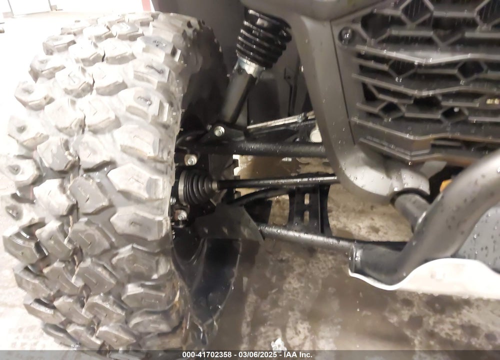 2024 SEGWAY UT10 VIN: H0MUBWX1XR8000548