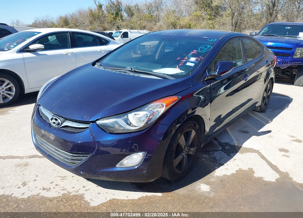 2012 HYUNDAI ELANTRA VIN: 5NPDH4AE8CH094793