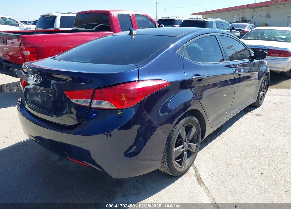 2012 HYUNDAI ELANTRA VIN: 5NPDH4AE8CH094793