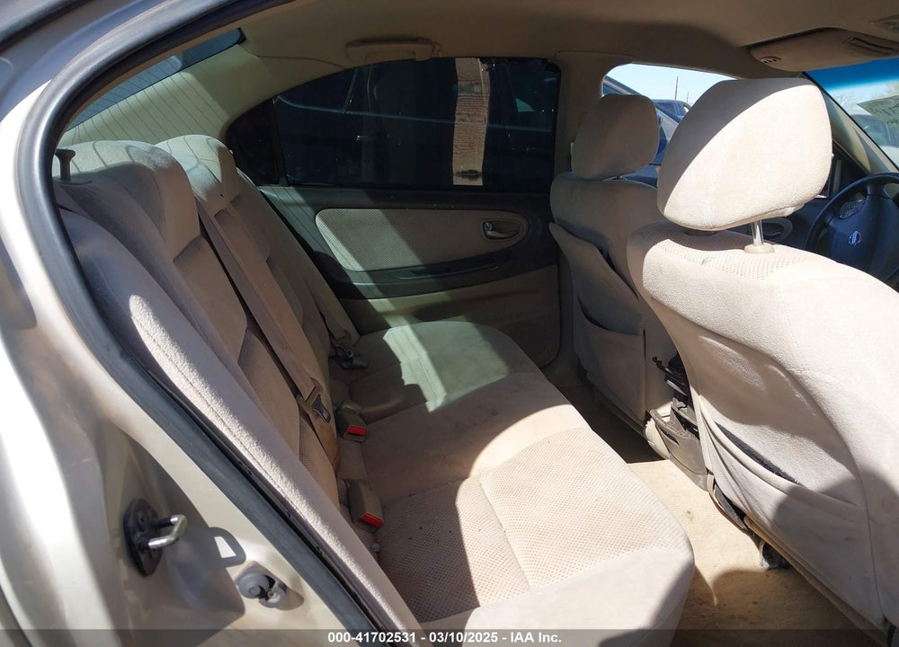 2002 NISSAN MAXIMA GLE/GXE/SE VIN: JN1DA31D52T424425