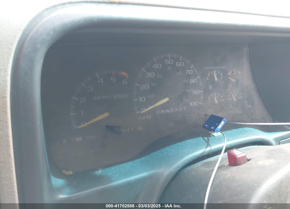 1996 CHEVROLET TAHOE K1500 VIN: 1GNEK13R3TJ397046