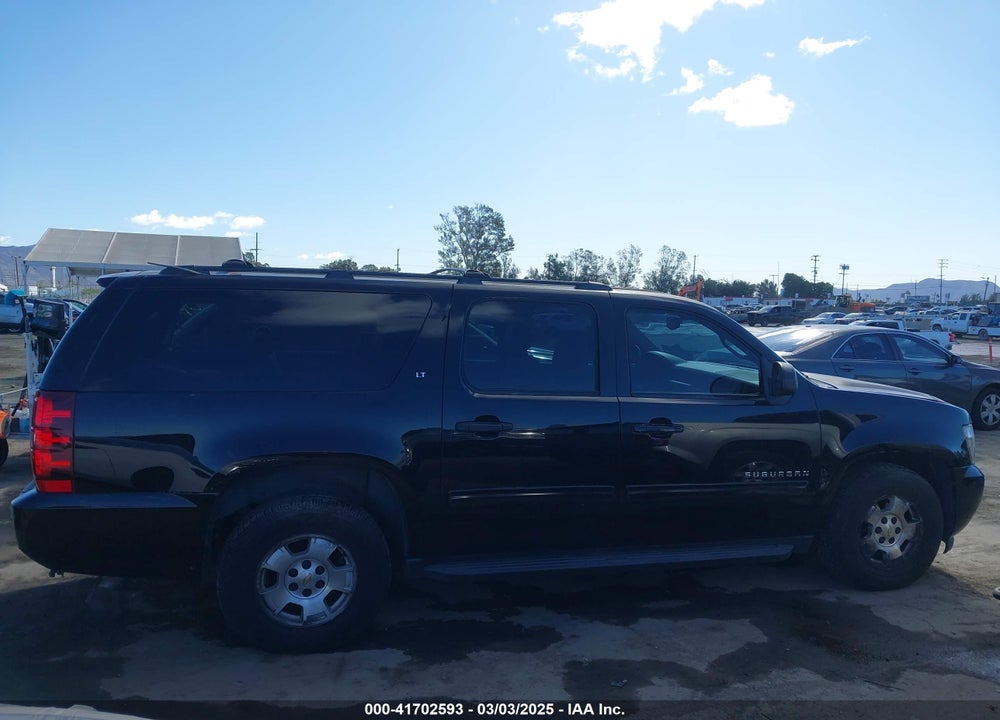 2014 CHEVROLET SUBURBAN 1500 VIN: 1GNSCJE08ER240230
