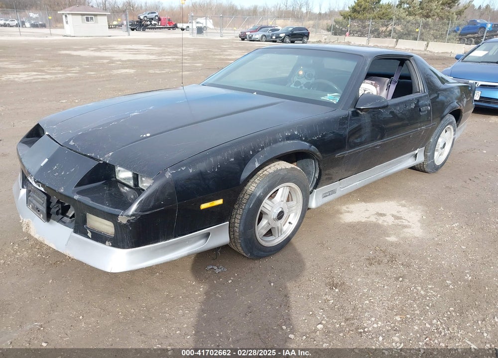 1992 CHEVROLET CAMARO RS VIN: 1G1FP23E1NL143868