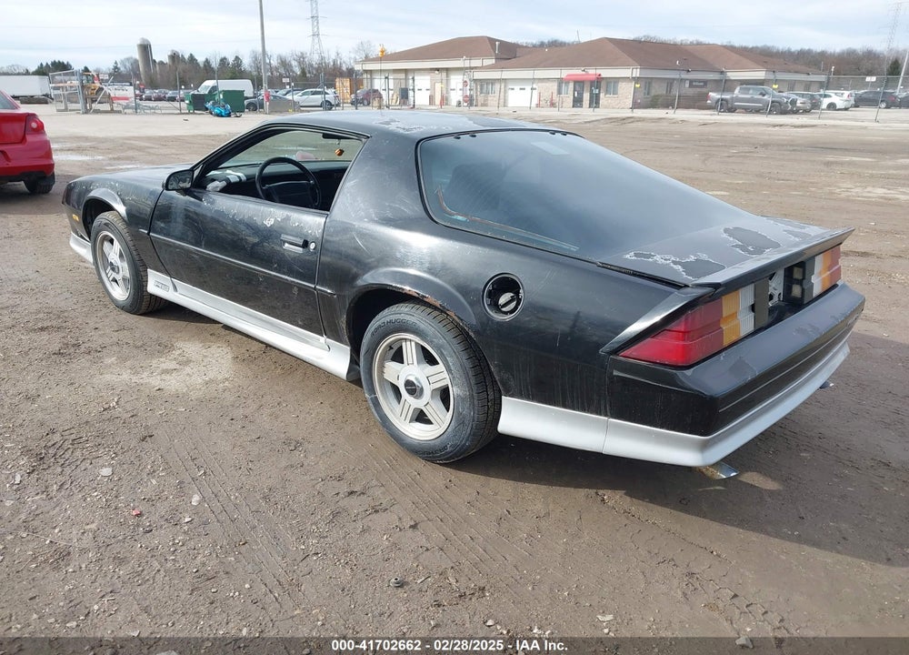 1992 CHEVROLET CAMARO RS VIN: 1G1FP23E1NL143868