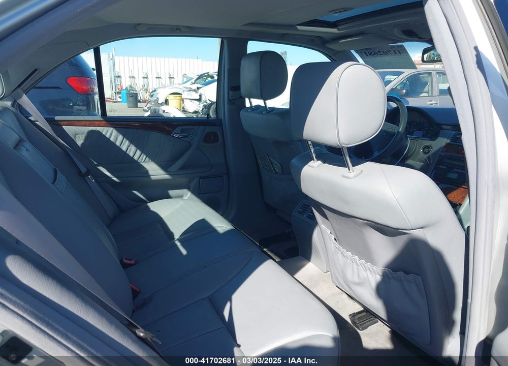 2000 MERCEDES-BENZ E 320 VIN: WDBJF65J9YB032354