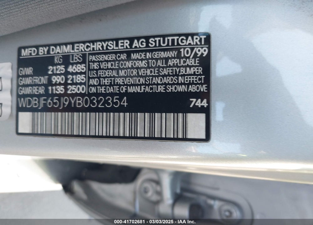 2000 MERCEDES-BENZ E 320 VIN: WDBJF65J9YB032354