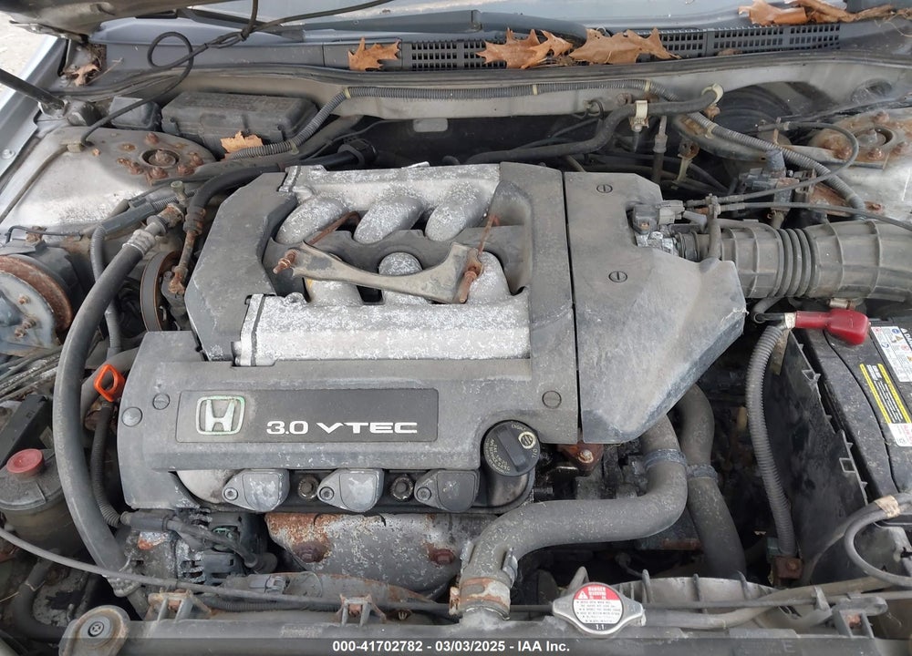 2001 HONDA ACCORD 3.0 EX VIN: 1HGCG165X1A022313