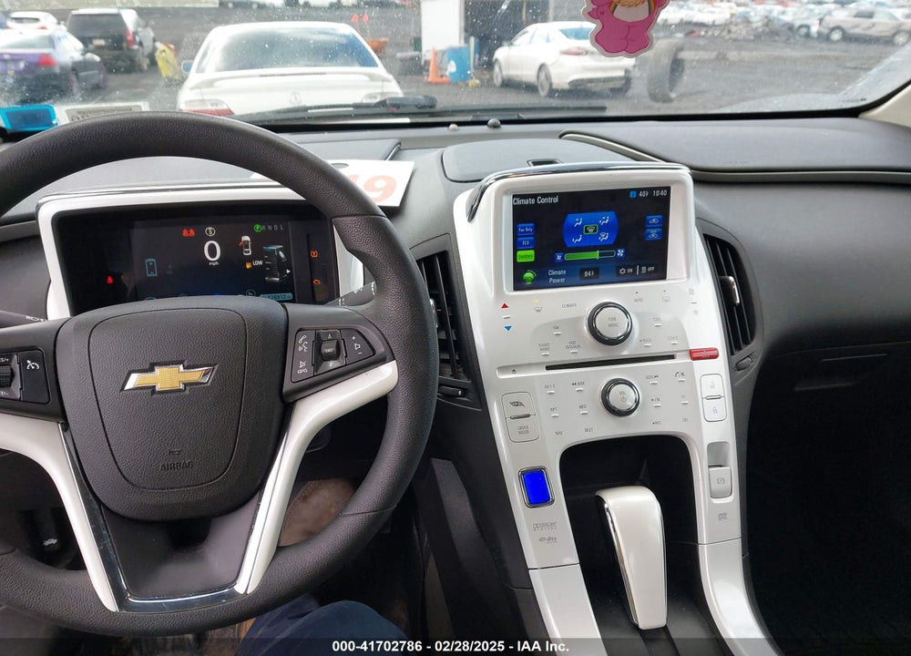 2011 CHEVROLET VOLT VIN: 1G1RC6E45BU100273
