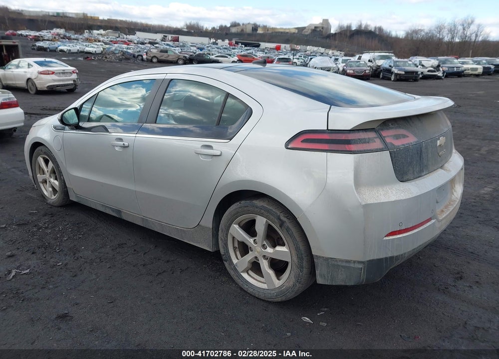 2011 CHEVROLET VOLT VIN: 1G1RC6E45BU100273