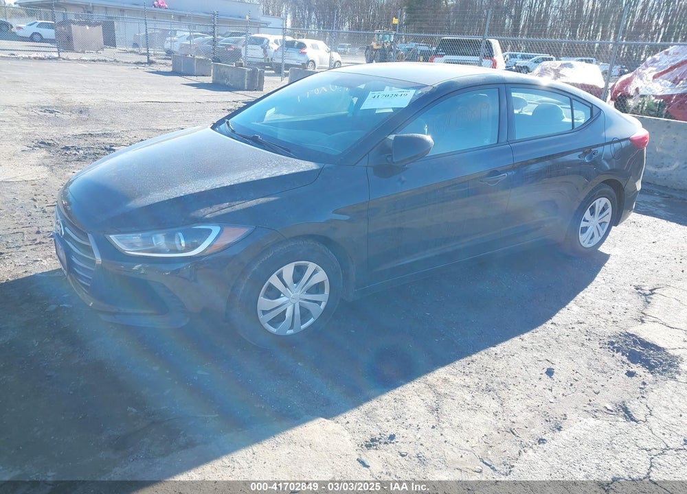 2017 HYUNDAI ELANTRA VIN: 5NPD74LF5HH171393
