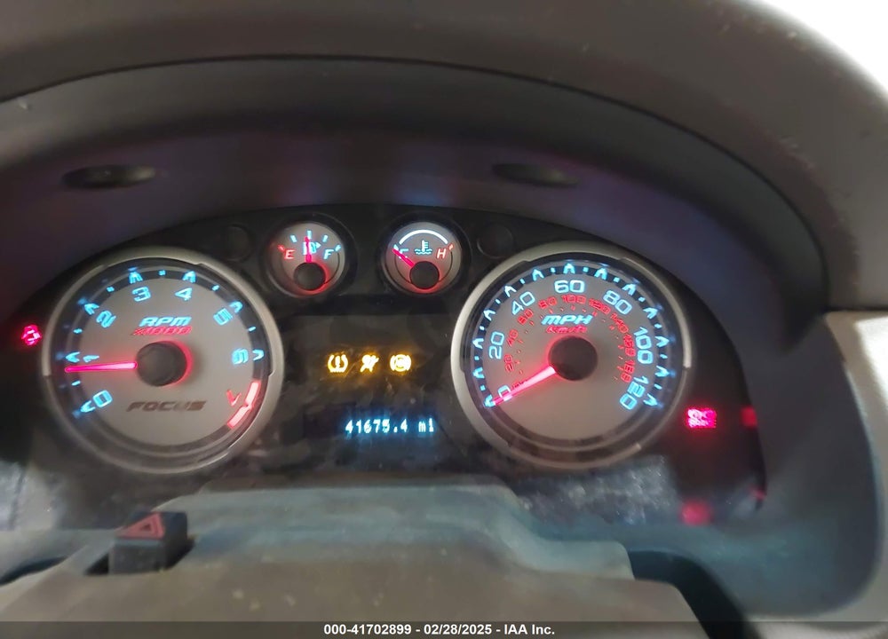 2010 FORD FOCUS SE VIN: 1FAHP3FN8AW225211