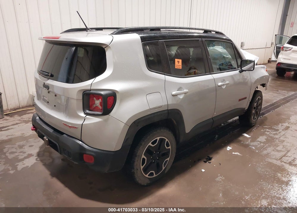 2016 JEEP RENEGADE VIN: ZACCJBCT4GPD15688