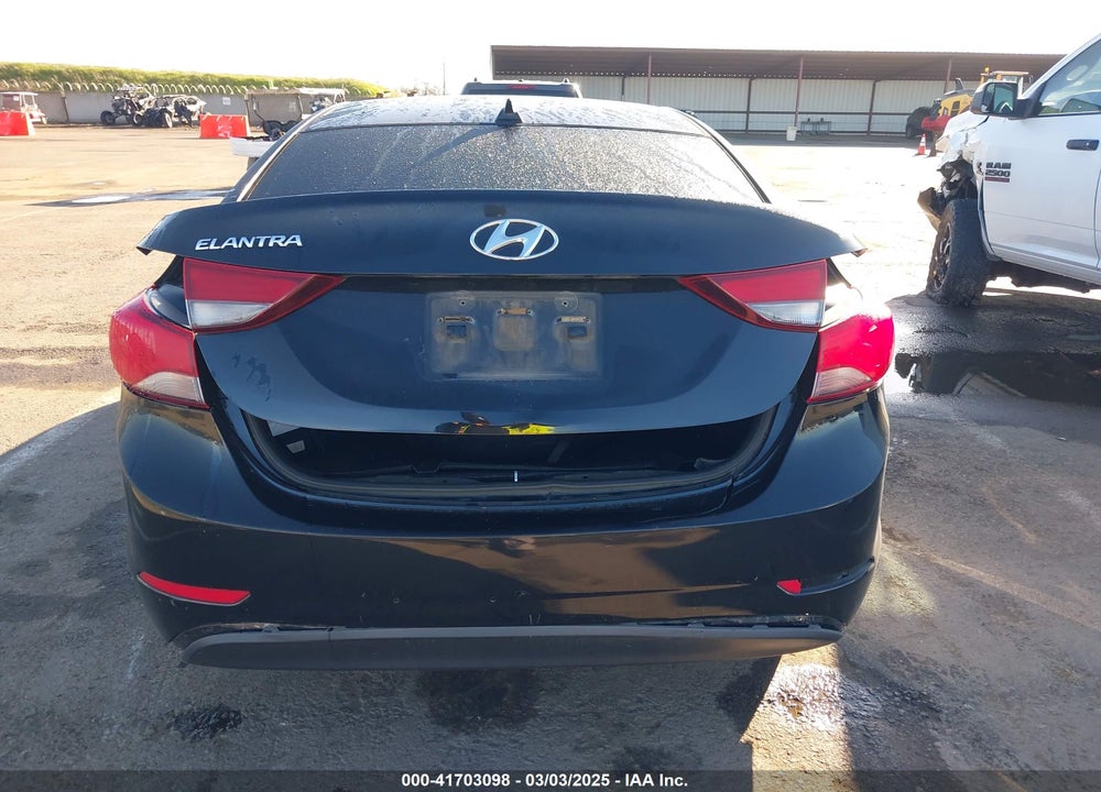 2016 HYUNDAI ELANTRA VIN: 5NPDH4AEXGH750823