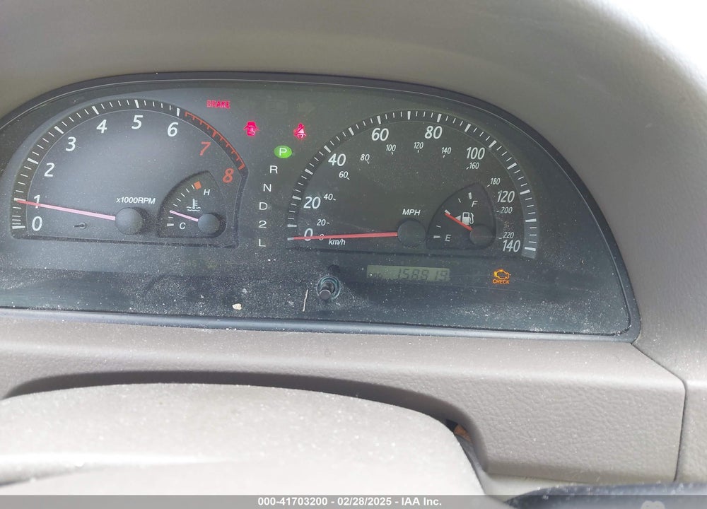 2002 TOYOTA CAMRY LE VIN: 4T1BE32K62U527199