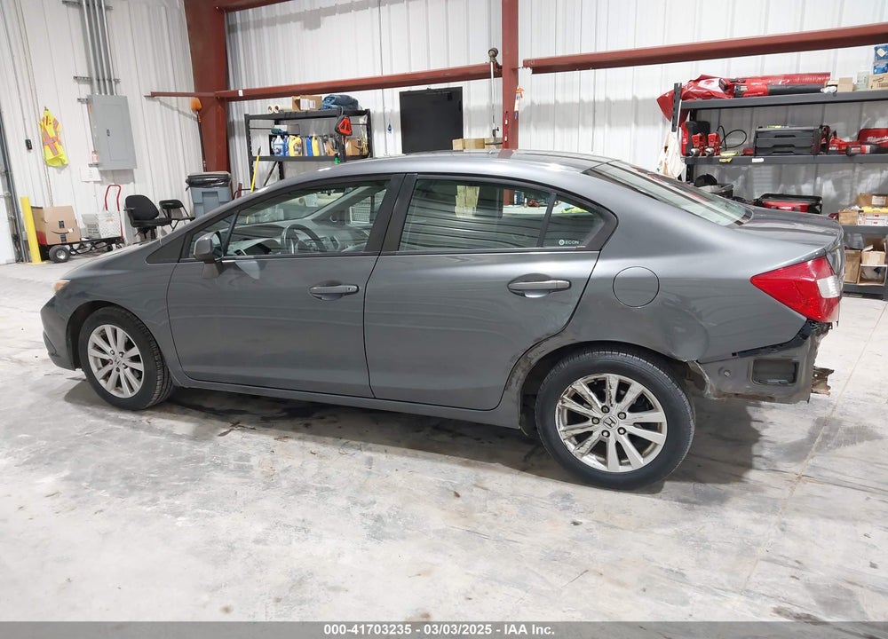 2012 HONDA CIVIC VIN: 2HGFB2F88CH320360