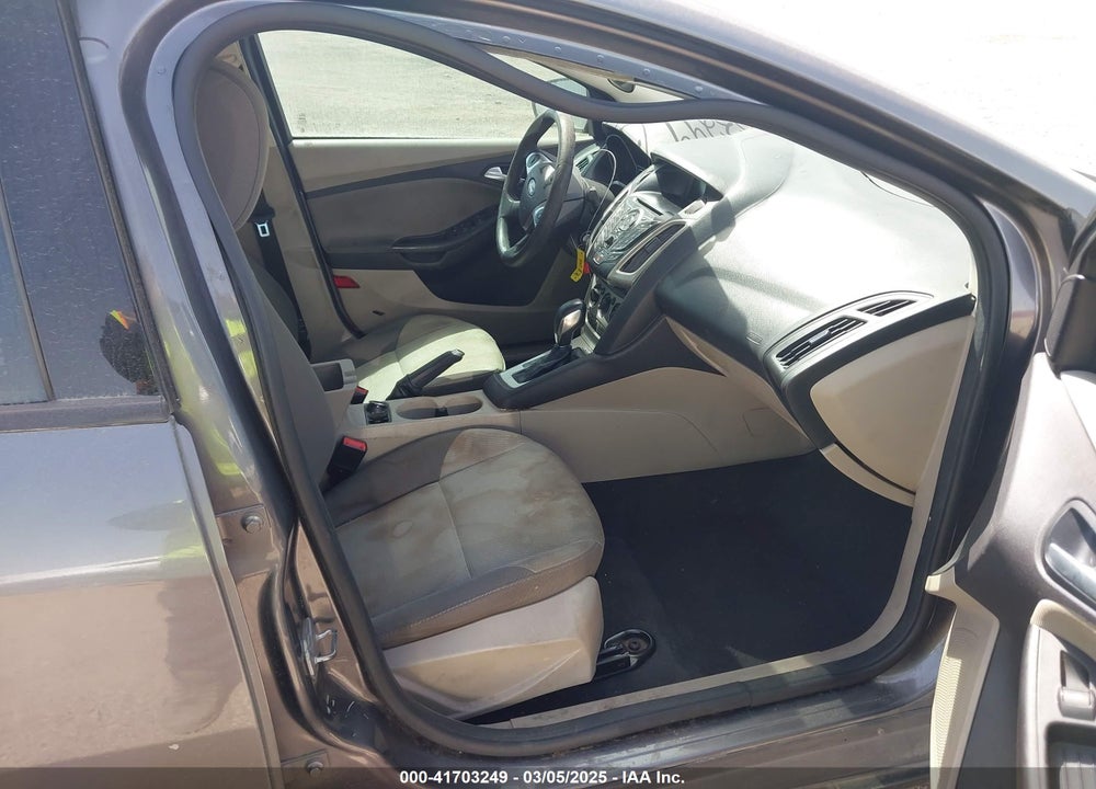 2014 FORD FOCUS VIN: 1FADP3F20EL253676