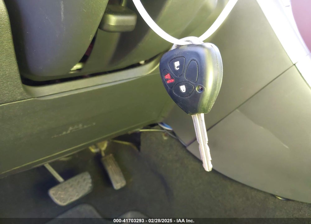 2007 SCION TC VIN: JTKDE167870158165