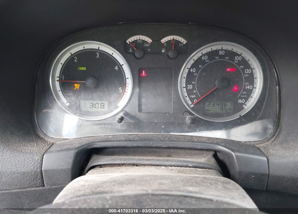 2005 VOLKSWAGEN JETTA GLS TDI VIN: WVWSR61J45W018787