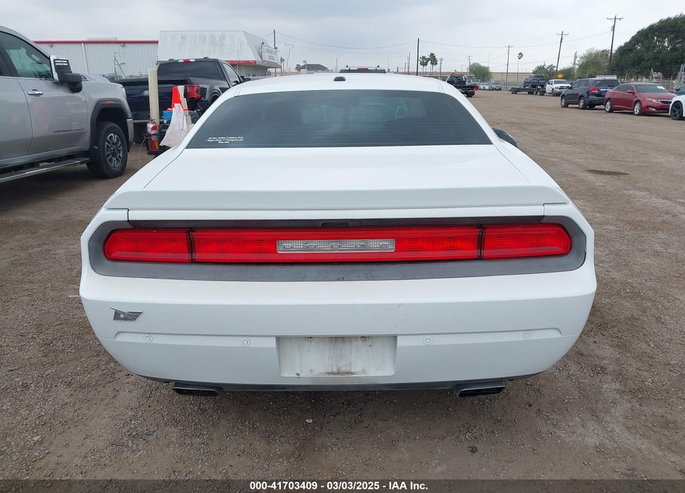 2013 DODGE CHALLENGER VIN: 2C3CDYAG5DH562753