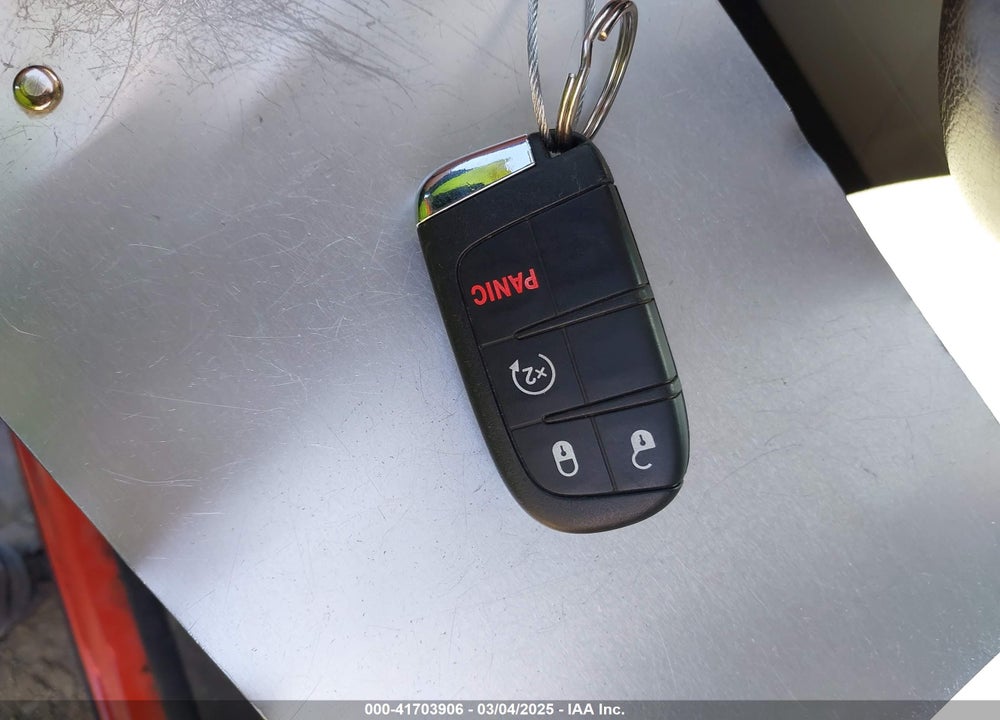 2015 JEEP RENEGADE VIN: ZACCJBBT0FPB76116