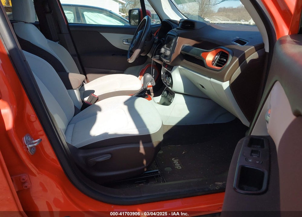 2015 JEEP RENEGADE VIN: ZACCJBBT0FPB76116