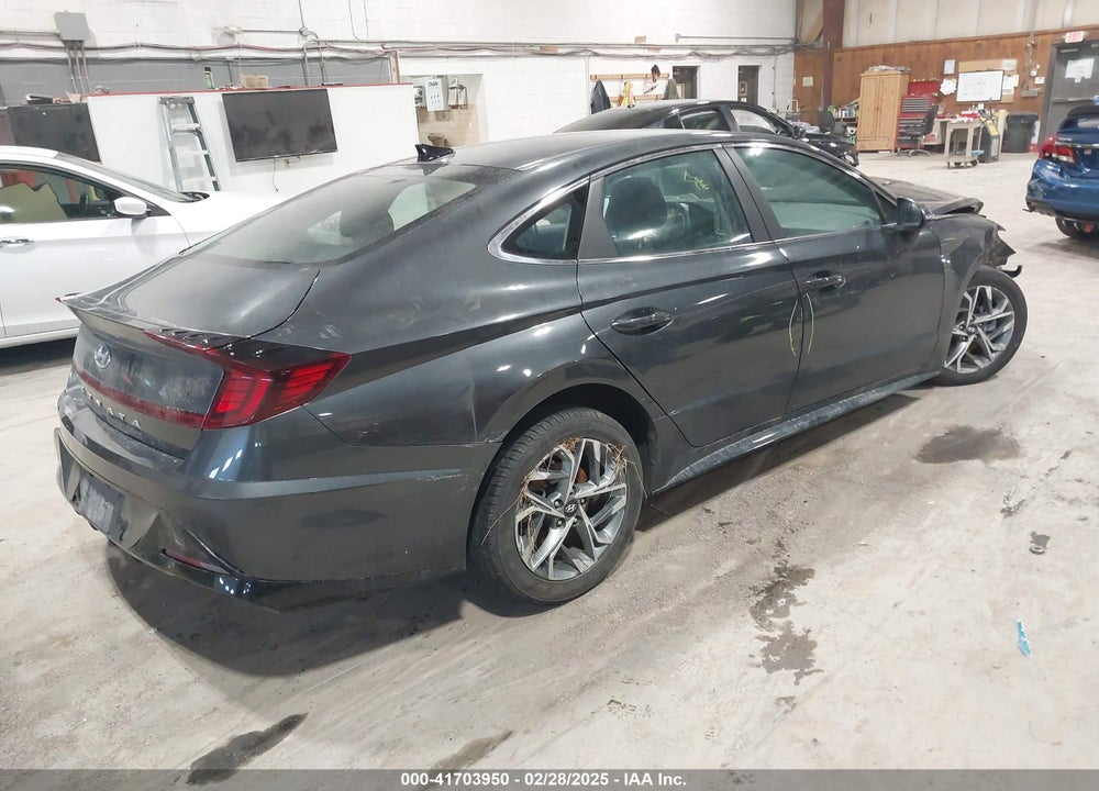 2022 HYUNDAI SONATA SEL VIN: KMHL64JA4NA204663