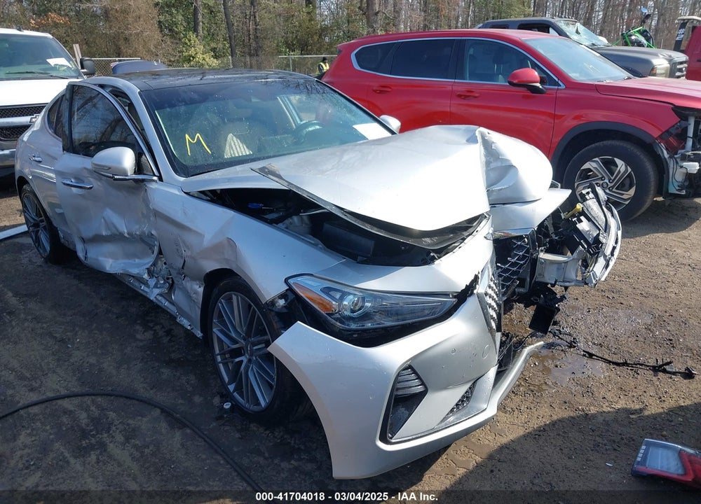 2019 GENESIS G70 2.0T ADVANCED VIN: KMTG34LA5KU026611