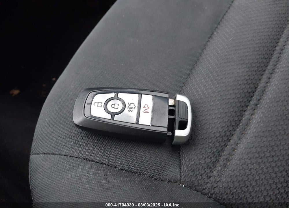 2017 FORD FUSION VIN: 3FA6P0H72HR253829