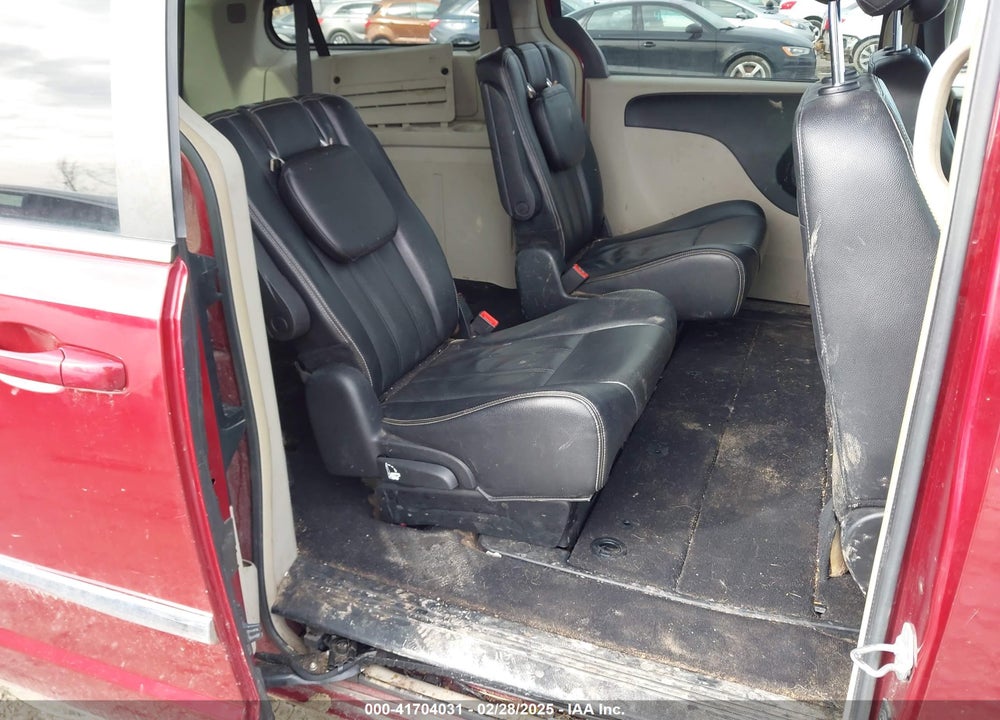 2014 CHRYSLER TOWN & COUNTRY TOURING VIN: 2C4RC1BG9ER437362