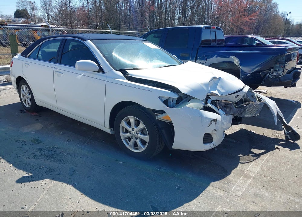 2011 TOYOTA CAMRY LE VIN: 4T1BF3EK5BU618554