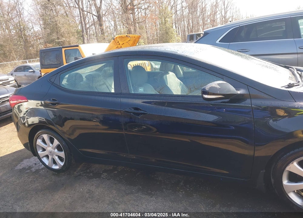 2013 HYUNDAI ELANTRA LIMITED VIN: 5NPDH4AE2DH176388