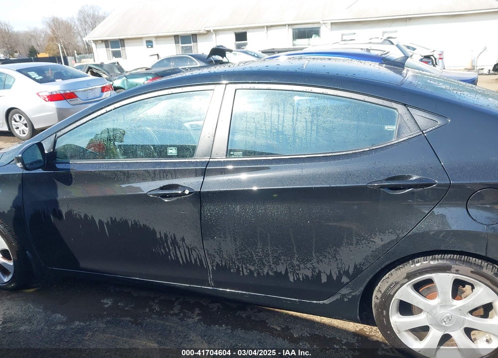 2013 HYUNDAI ELANTRA LIMITED VIN: 5NPDH4AE2DH176388
