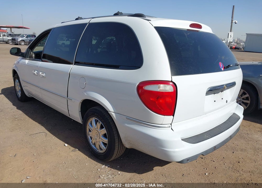2005 CHRYSLER TOWN & COUNTRY VIN: 2C8GP64L65R474239