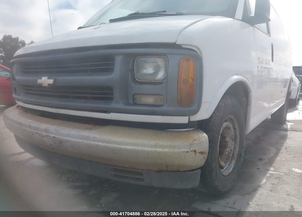 2001 CHEVROLET EXPRESS VIN: 1GCFG25W111145316