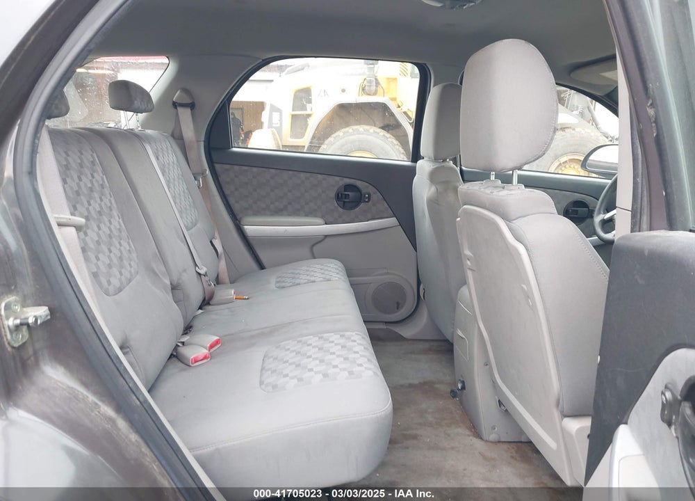 2007 CHEVROLET EQUINOX LS VIN: 2CNDL13F876247973