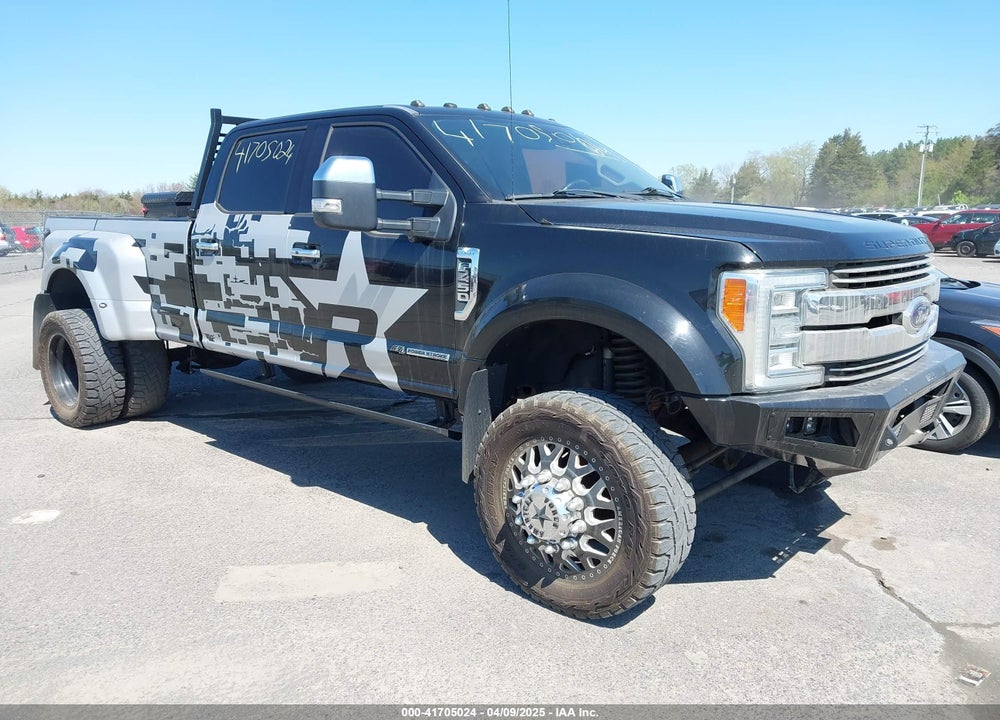 2017 FORD F-450 LARIAT VIN: 1FT8W4DT5HEB32487