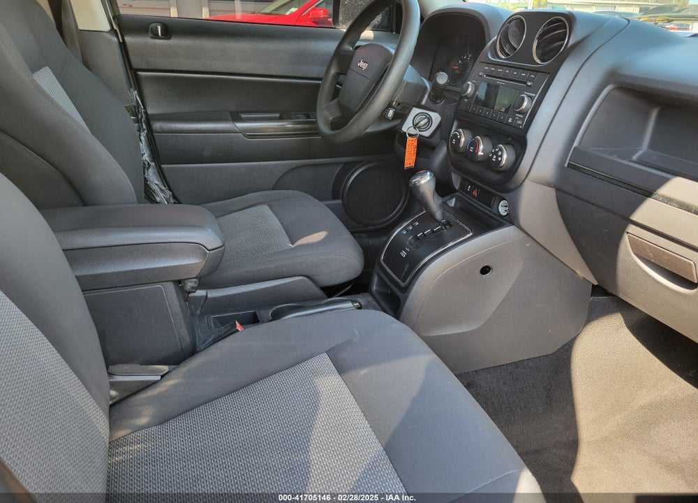 2010 JEEP PATRIOT VIN: 1J4NT2GA7AD502905