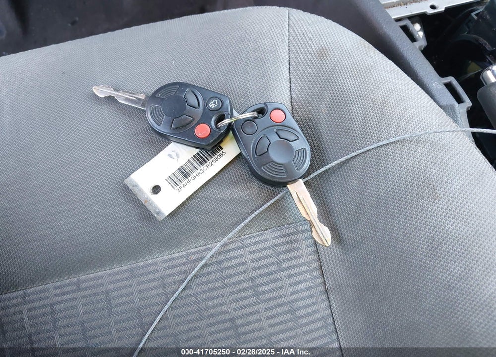 2012 FORD FUSION VIN: 3FAHP0HA3CR258065