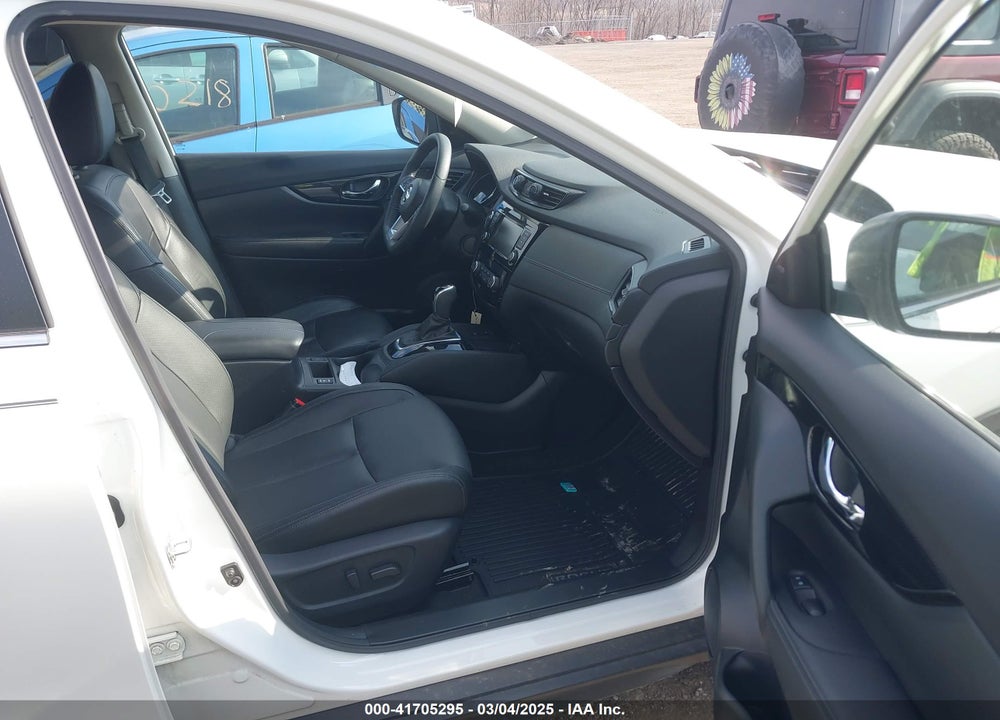 2020 NISSAN ROGUE SL INTELLIGENT AWD VIN: 5N1AT2MV5LC800966
