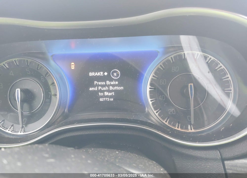 2019 CHRYSLER 300 TOURING L VIN: 2C3CCAAG2KH591814
