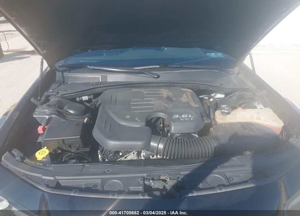 2017 CHRYSLER 300 VIN: 2C3CCABG3HH615996