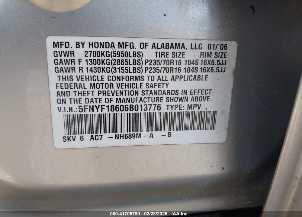 2006 HONDA PILOT EX-L VIN: 5FNYF18606B013776