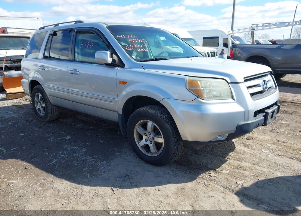 2006 HONDA PILOT EX-L VIN: 5FNYF18606B013776