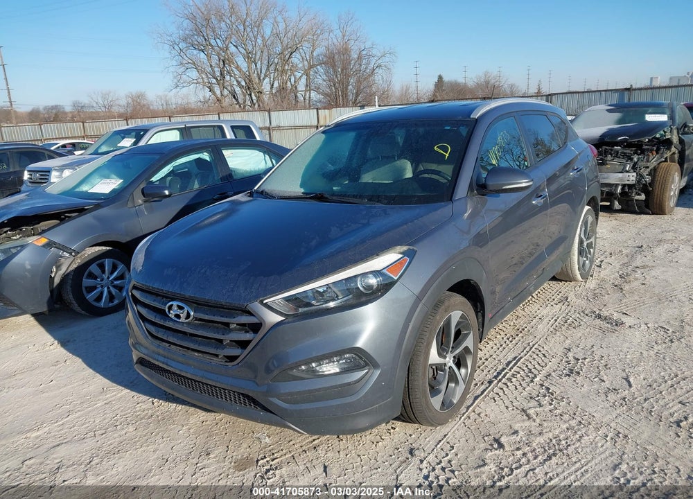 2016 HYUNDAI TUCSON VIN: KM8J33A23GU107572