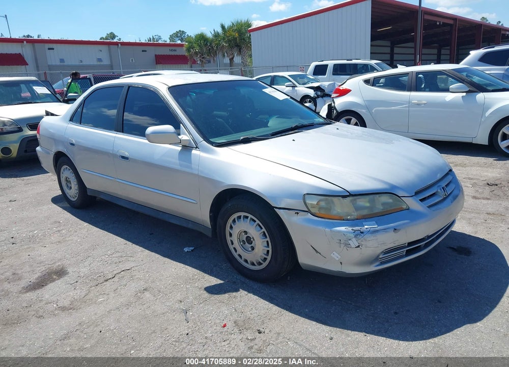 2002 HONDA ACCORD 2.3 LX VIN: 3HGCG56462G703845